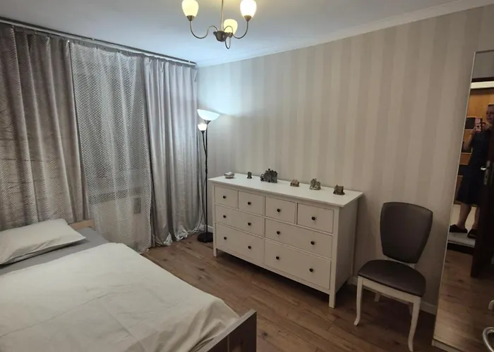 Maly Pokoj Przy Lotnisku